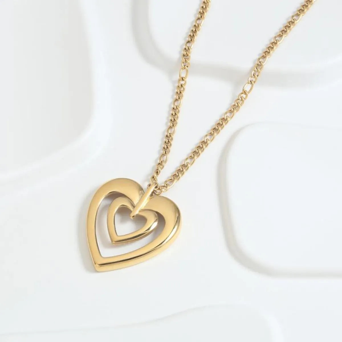 Elegant Gold Necklaces-Stainless Steel 18K Gold Plated Vintage Style Simple Style Star Heart Shape Pendant Necklace