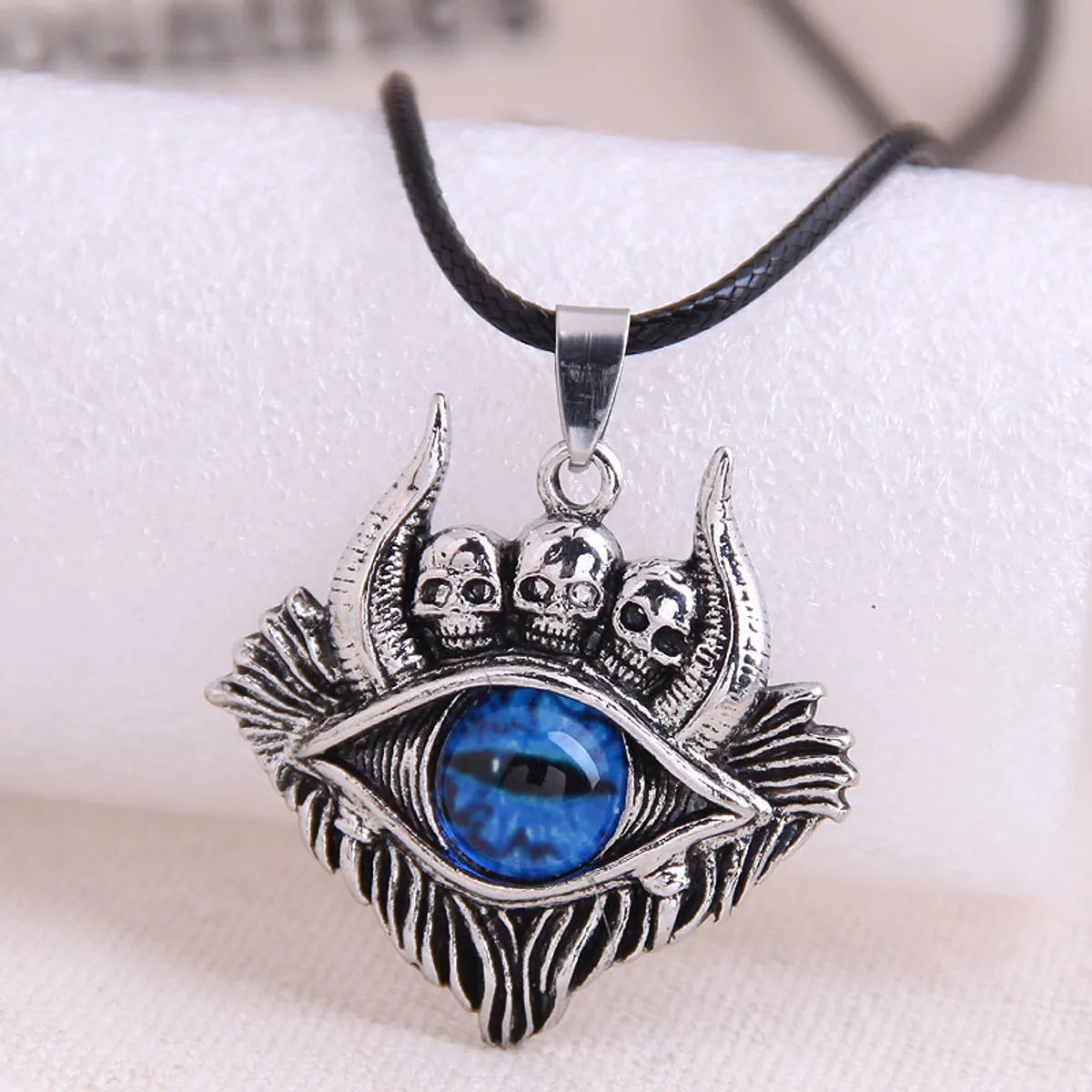 Trendy Fashion Necklaces-Fashion Retro Skull Demon Eye Trend Men'S Domineering Retro Exaggerated Necklace Wholesale Nihaojewelry