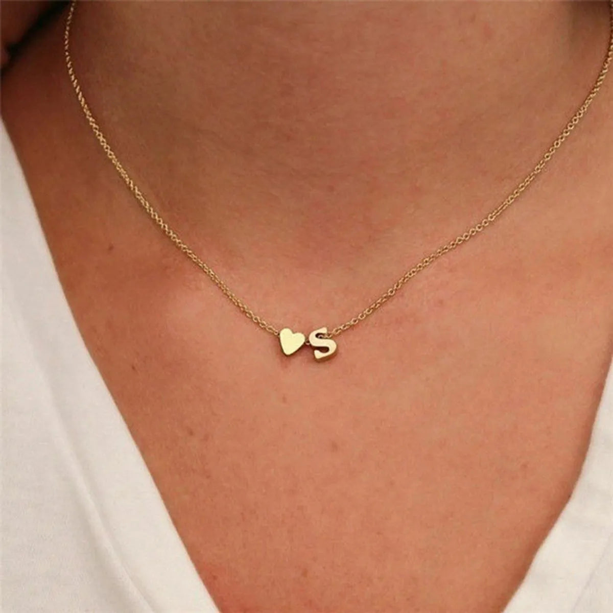 Shiny Necklaces-Fashion Jewelry Simple Heart-shaped Letter Women's Gold-plated Necklace Clavicle Chain Wholesale