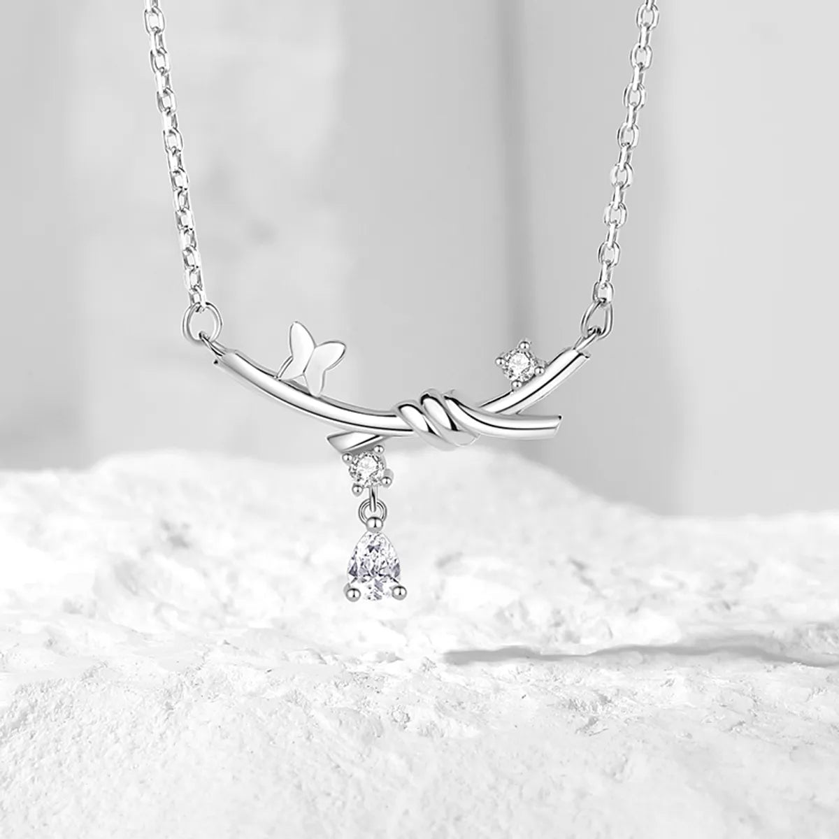 Minimalist Necklaces-Casual Modern Style Commute Knot Butterfly Sterling Silver Polishing Plating Inlay Zircon Necklace