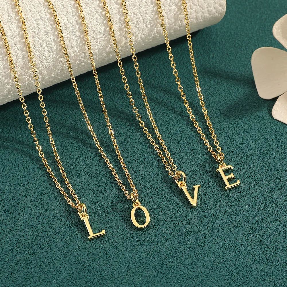 Personalized Gold Necklaces-Wholesale Retro Simple Style Letter Copper Plating 18K Gold Plated Pendant Necklace