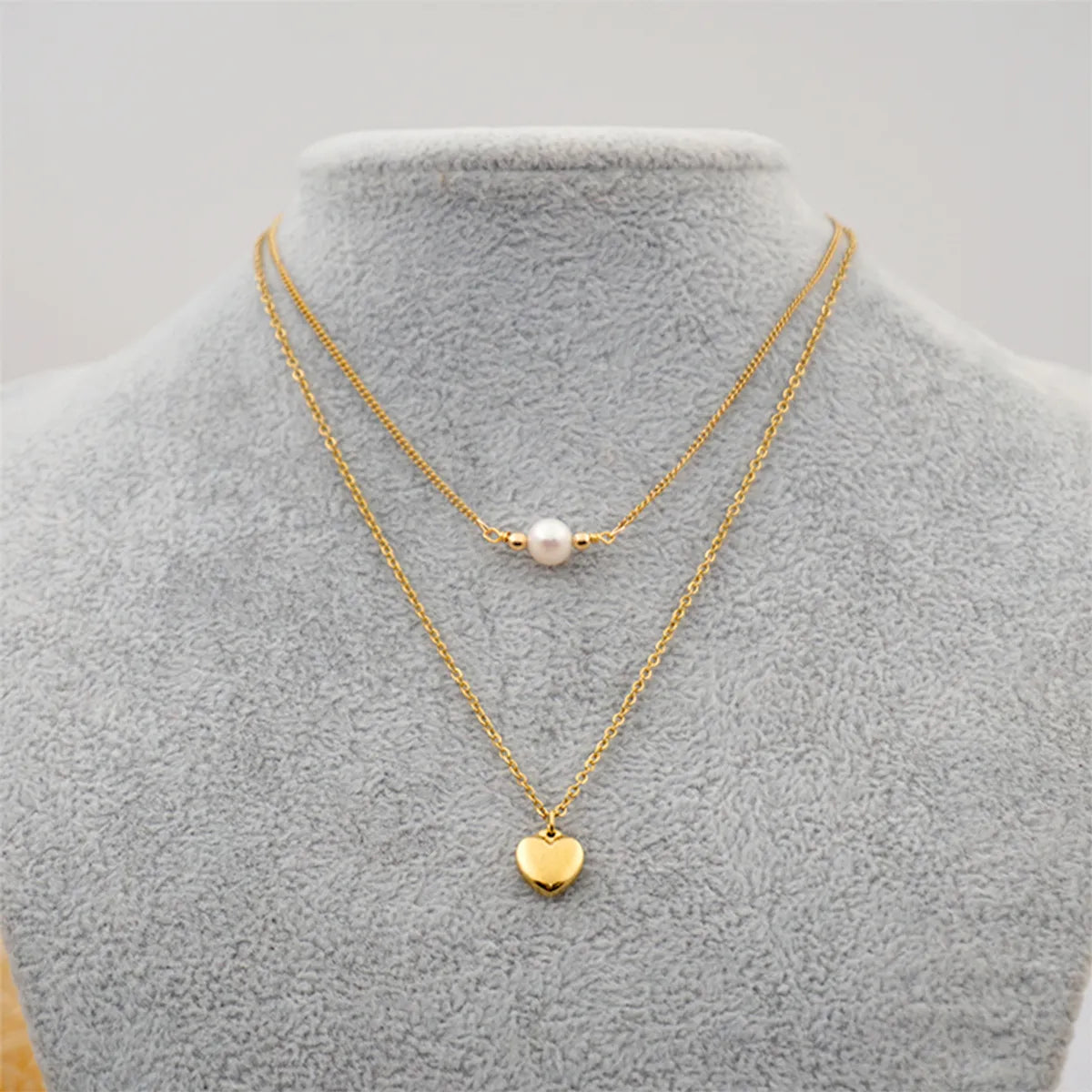 Personalized Necklaces-Titanium Steel Gold Plated Simple Style Heart Shape Inlay Artificial Pearls Double Layer Necklaces Sweater Chain