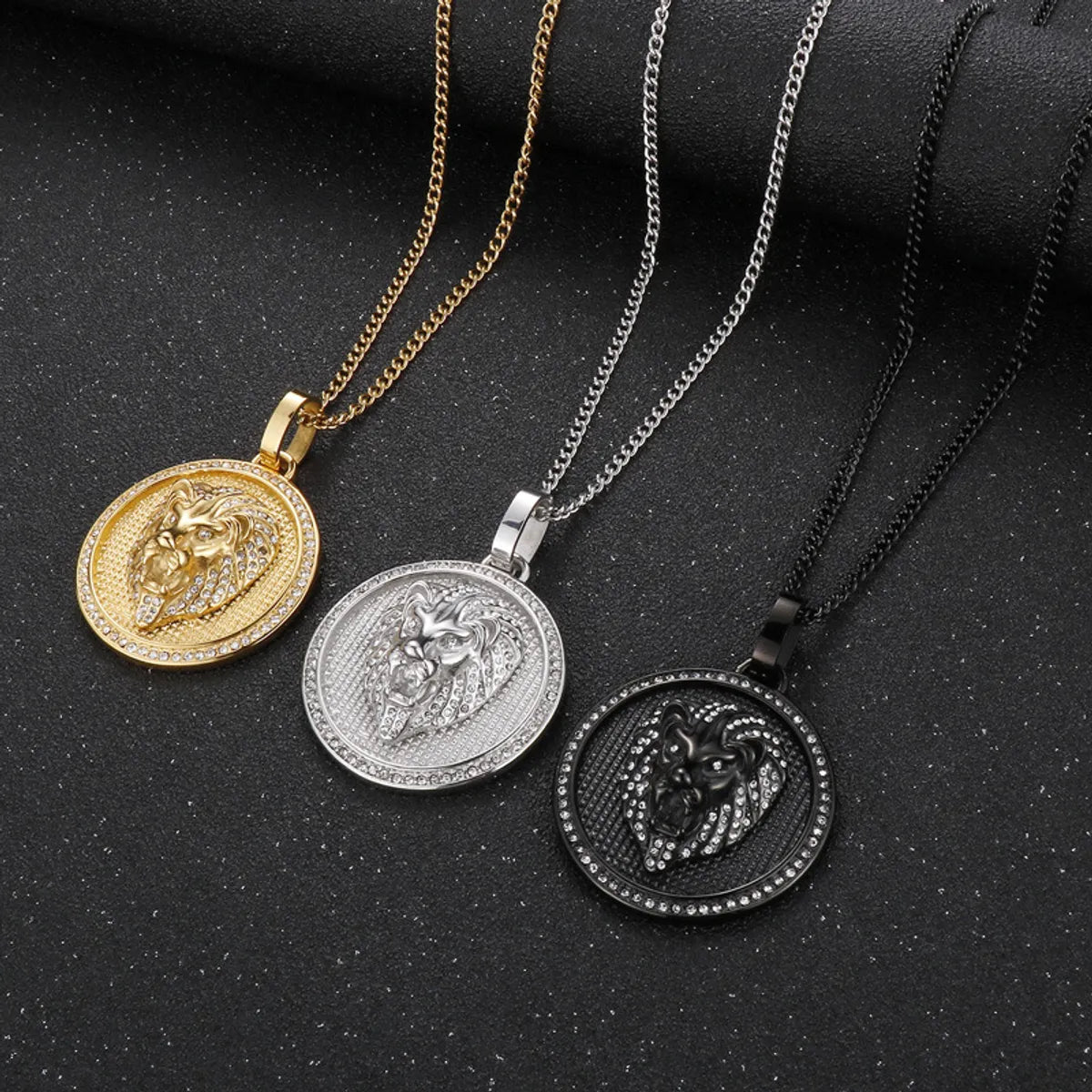 Women's Necklaces-Hip-hop Round Titanium Steel Plating 18k Gold Plated Men's Pendant Necklace