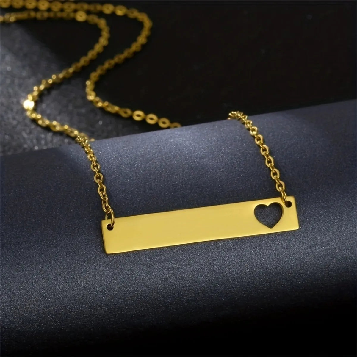 Statement Chain Necklaces-Vintage Style Heart Shape Stainless Steel Plating Hollow Out 18k Gold Plated Women's Pendant Necklace