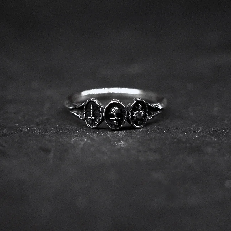 Engraved Wedding Bands-Trium Ring