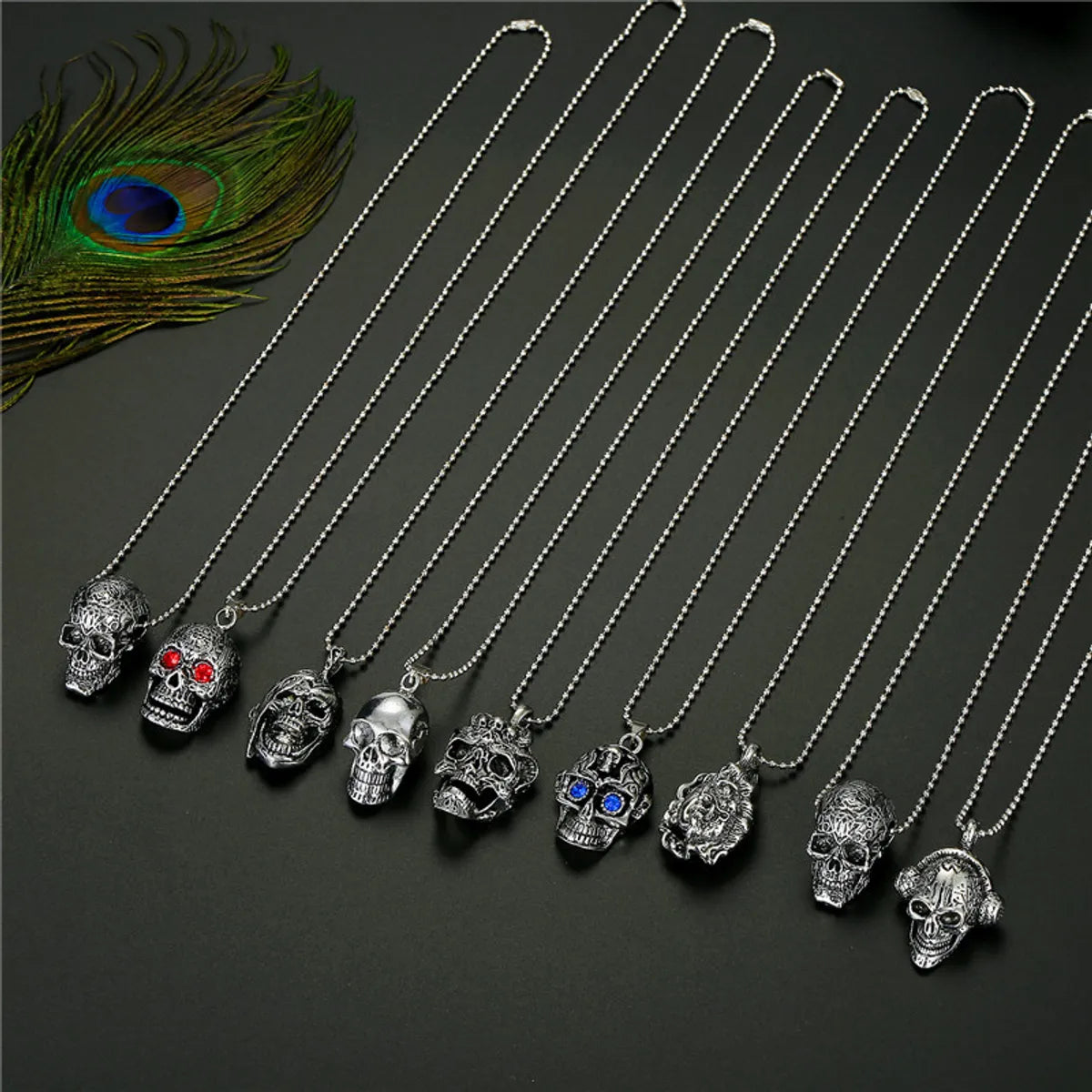 Statement Pendant Necklaces-Exaggerated Retro Diamond-Studded Skull Pendant Necklace