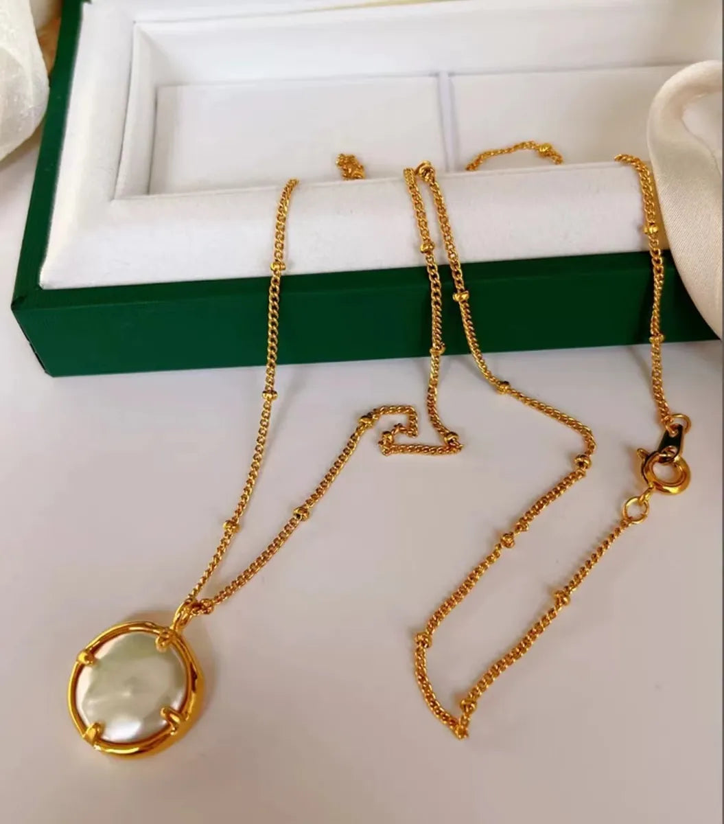 Affordable Gold Necklaces-Ig Style Simple Style Round Sterling Silver Plating Inlay Baroque Pearl 18k Gold Plated Pendant Necklace