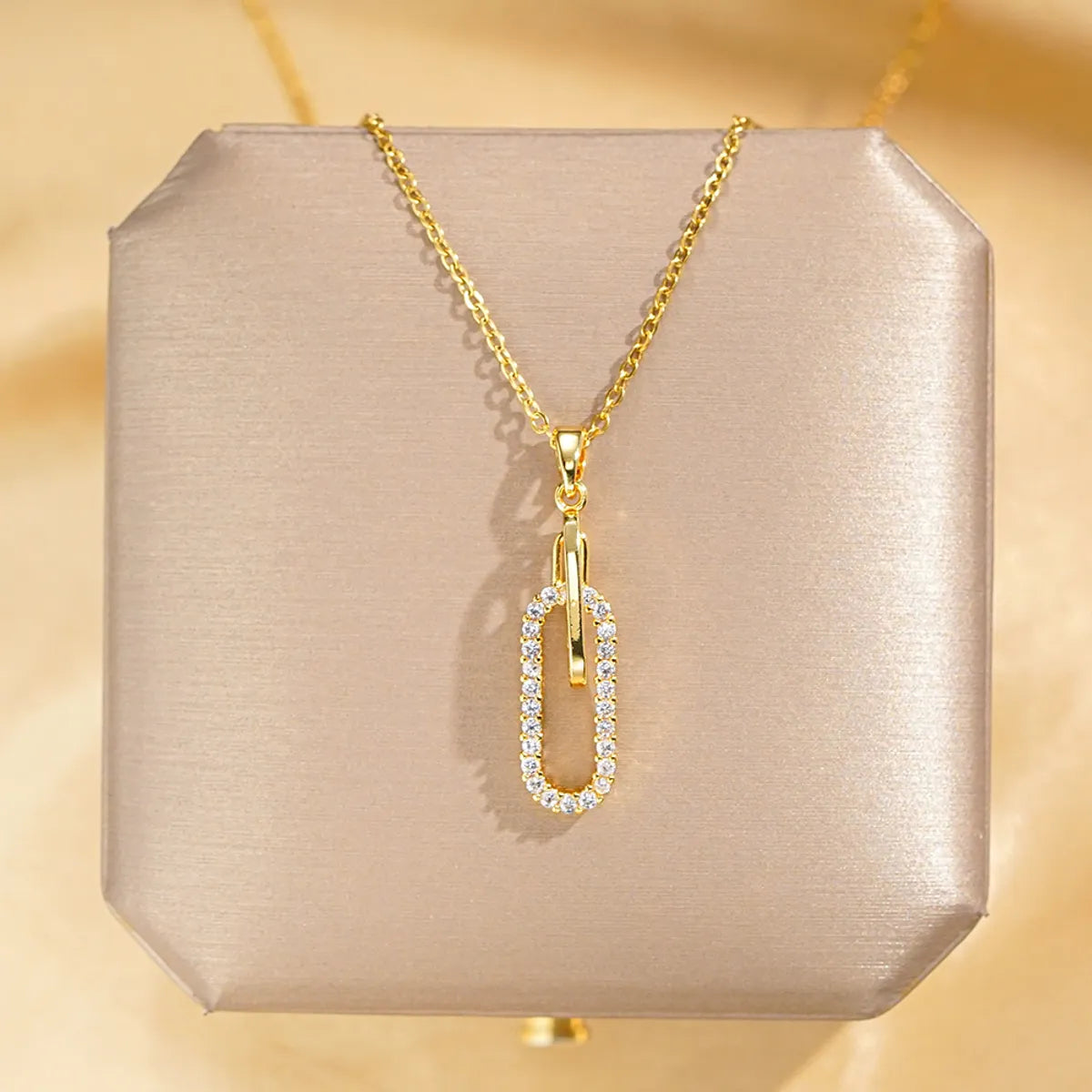 Diamond Necklaces-Titanium Steel Gold Plated IG Style Elegant Simple Style Paper Clip Oval Inlay Zircon Pendant Necklace