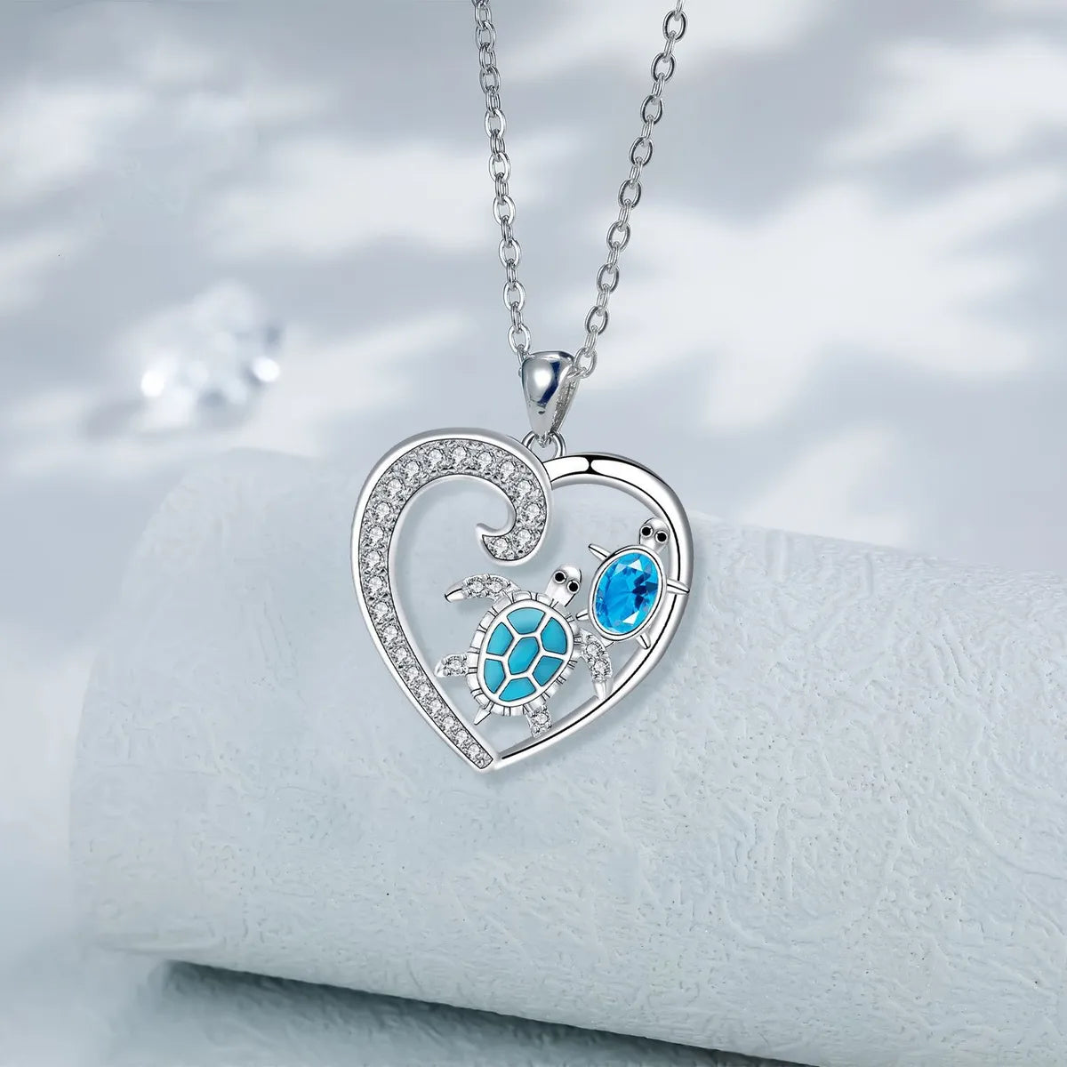 Bridal Necklaces-Copper Inlay Heart Shape Zircon Pendant Necklace