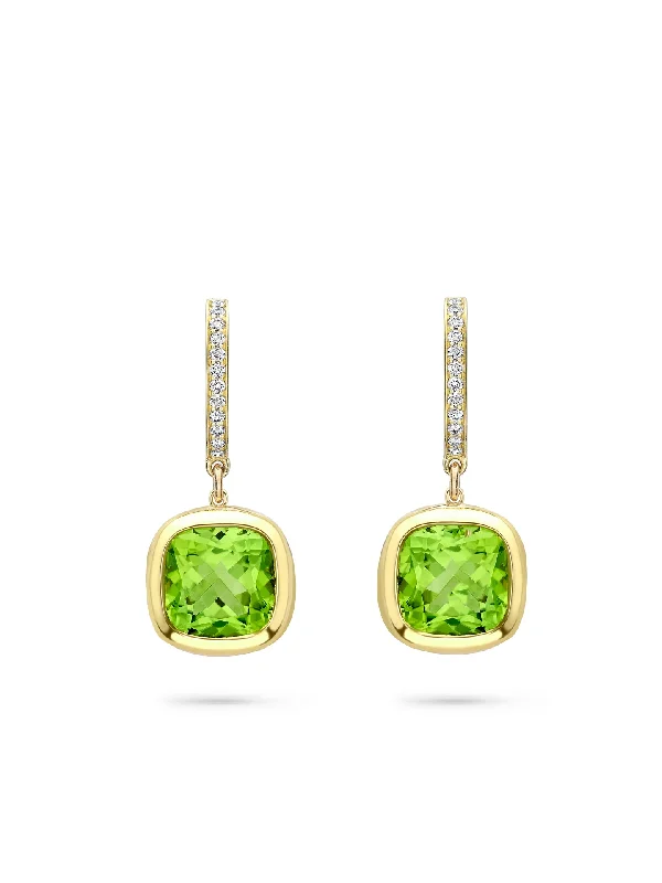 Adjustable Drop Earrings-Florentine Dolce Vita Cushion Peridot Yellow Gold Earrings