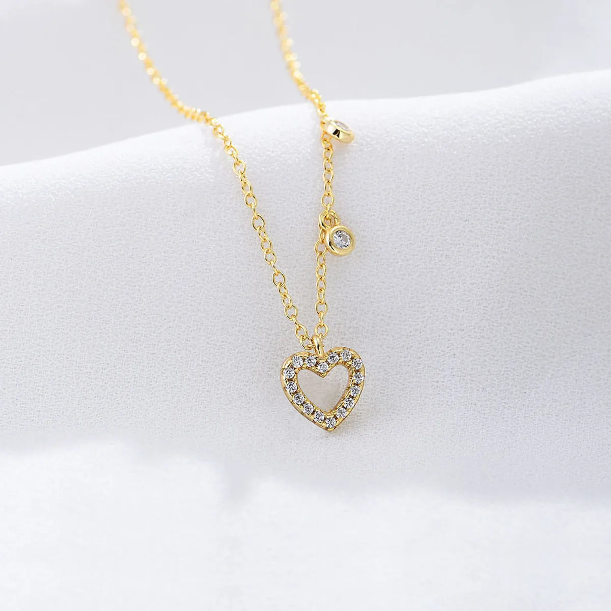 Gothic Necklaces-Wholesale Sweet Heart Shape Sterling Silver Inlay Zircon Pendant Necklace