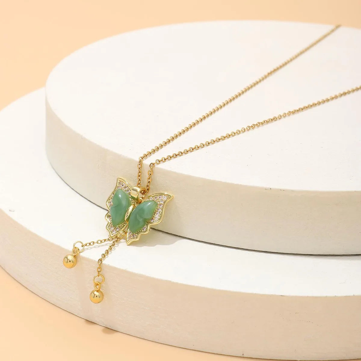 Monogram Necklaces-Wholesale Elegant Commute Butterfly Copper Plating Inlay 18K Gold Plated Zircon Pendant Necklace