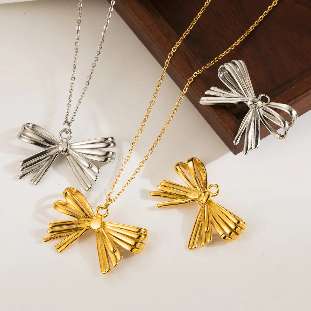 Elegant Gold Necklaces-Stainless Steel 14K Gold Plated Romantic Sweet Bow Knot Pendant Necklace Necklace Pendant