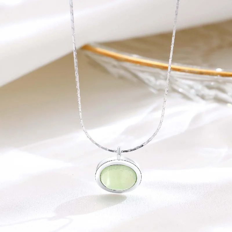 Light Green Chalcedony